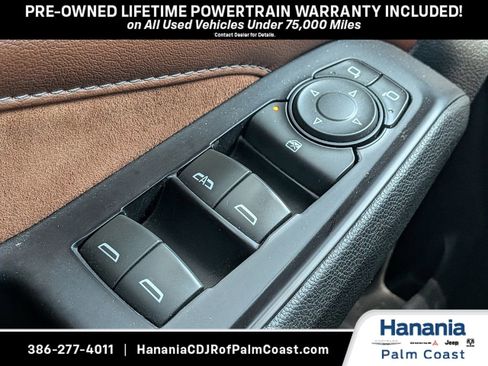 Used 2018 Chevrolet Traverse High Country AWD/4WD image 24