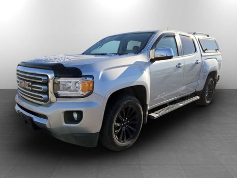 Used 2016 GMC Canyon SLT w/ Driver Alert Package image 12