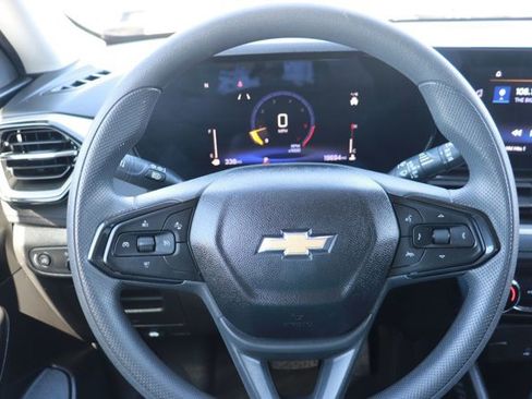 Used 2025 Chevrolet TrailBlazer LT image 19