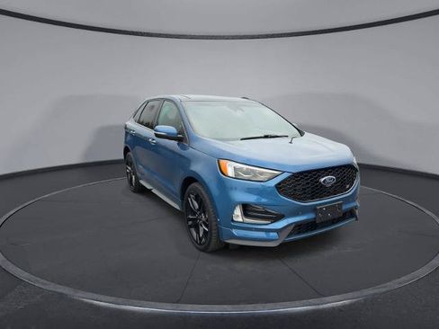 Certified 2019 Ford Edge ST w/ Equipment Group 401A AWD/4WD image 2