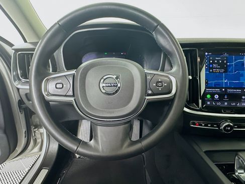 Used 2024 Volvo S60 B5 Core FWD image 15