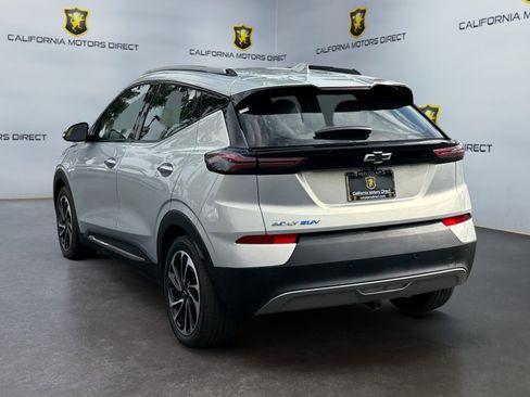 Used 2023 Chevrolet Bolt EUV Premier w/ Sun & Sound Package image 3