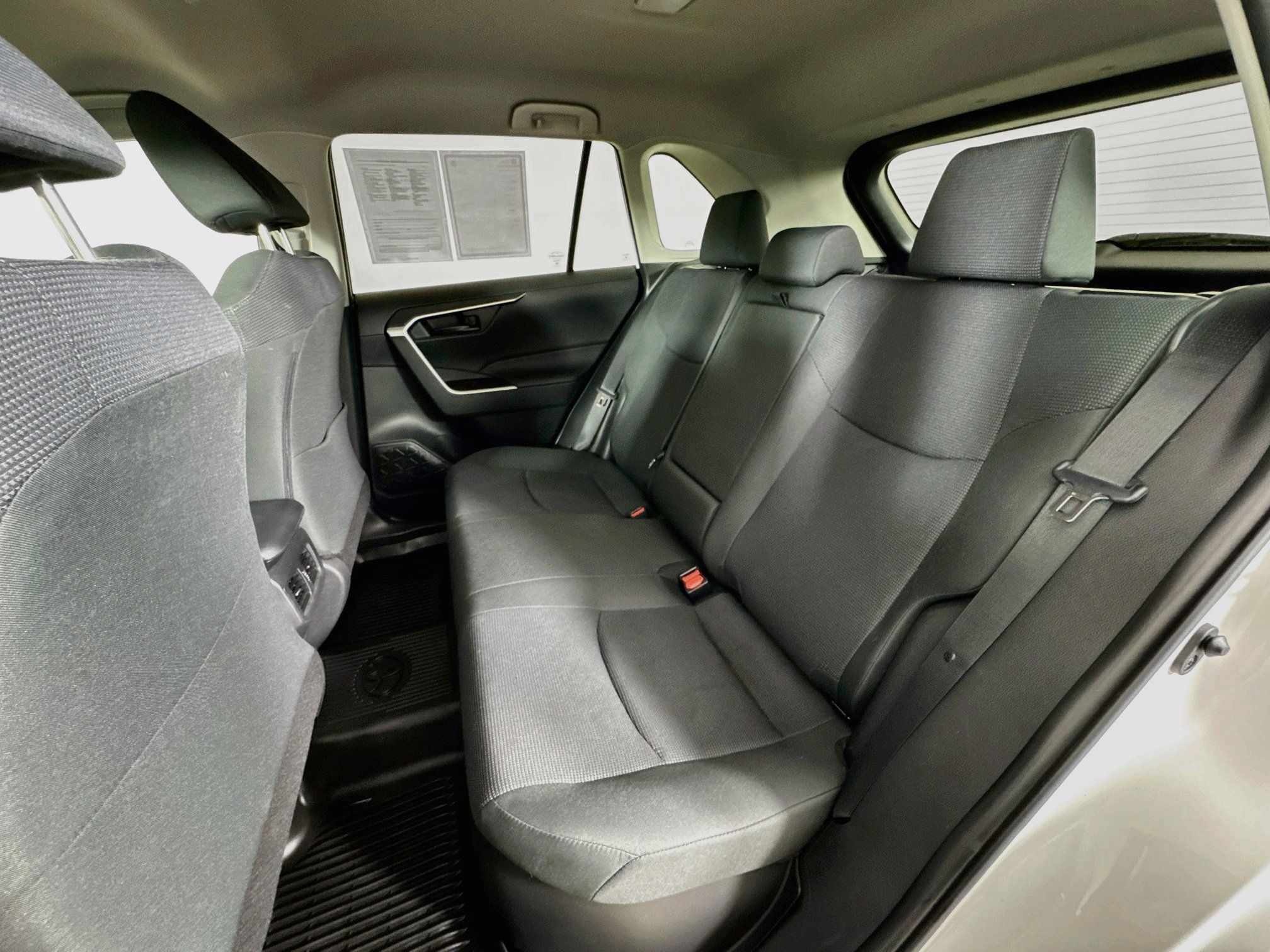 Certified 2024 Toyota RAV4 LE AWD/4WD image 22