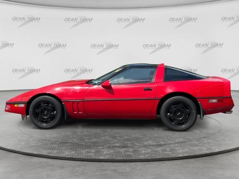 Used 1990 Chevrolet Corvette Coupe RWD image 4