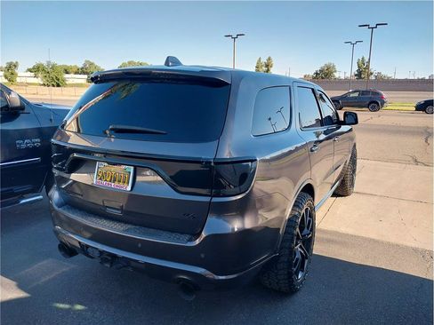 Used 2017 Dodge Durango R/T w/ Technology Group AWD/4WD image 4