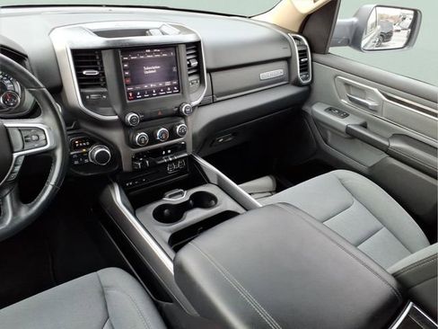 Used 2019 RAM 1500 Big Horn AWD/4WD image 14