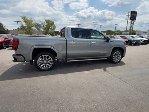 Used 2024 GMC Sierra 1500 Denali AWD/4WD image 8