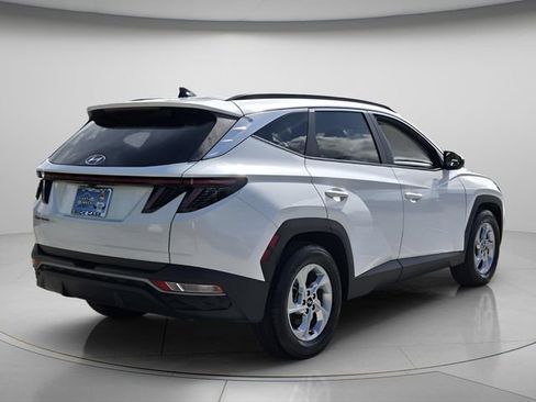 Used 2023 Hyundai Tucson SEL FWD image 7