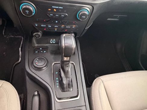 Used 2019 Ford Ranger XLT w/ Equipment Group 302A Luxury AWD/4WD image 10