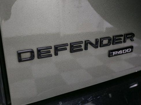 Used 2023 Land Rover Defender 110 X-Dynamic SE image 11