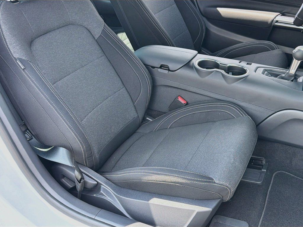 Used 2026 Ford Mustang Coupe RWD image 23