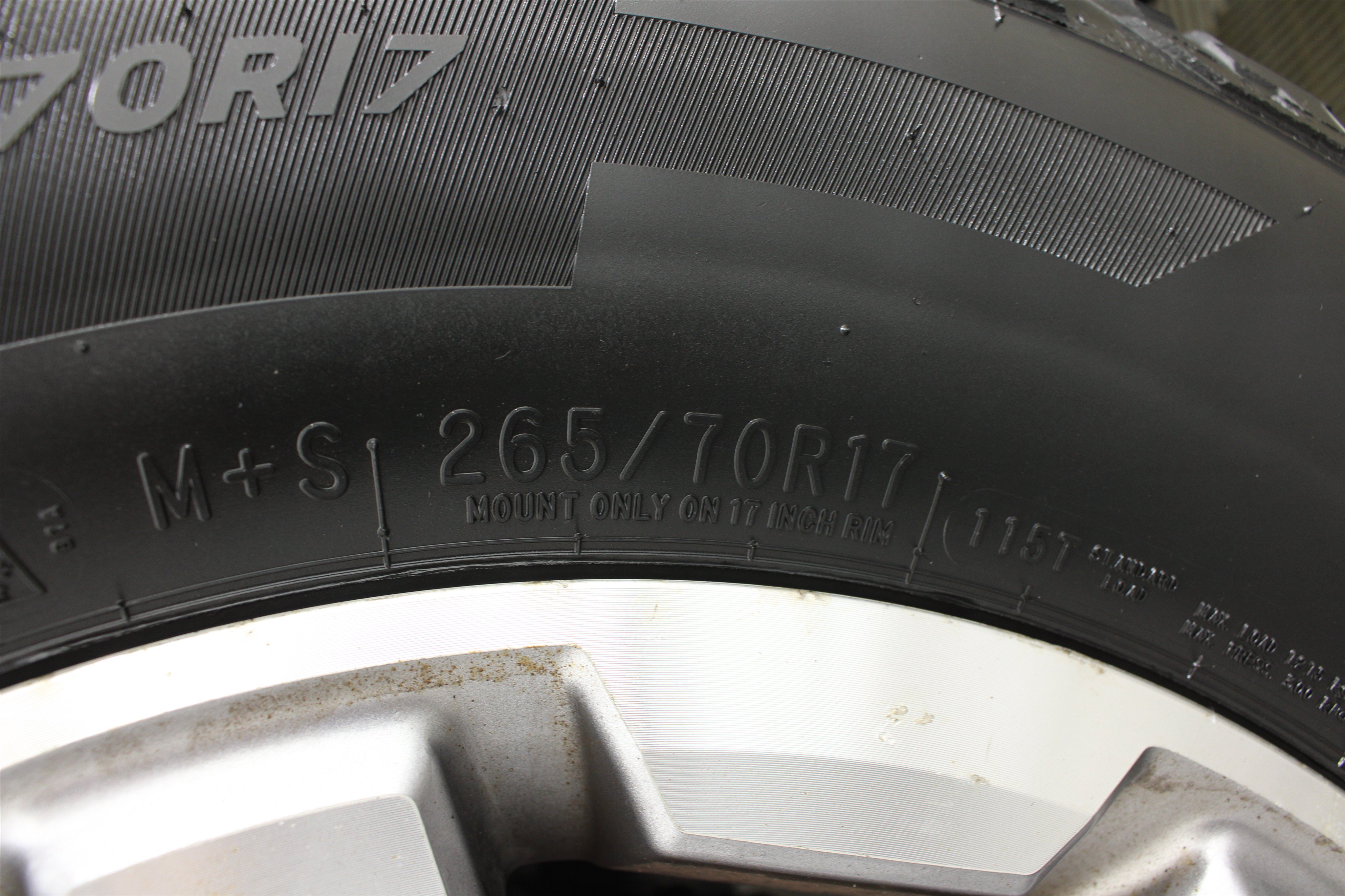 Used 2014 Toyota 4Runner SR5 AWD/4WD image 37