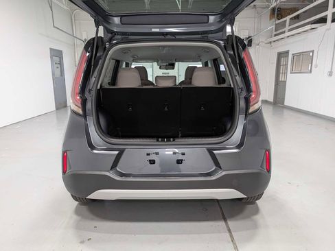 Certified 2023 Kia Soul LX image 35