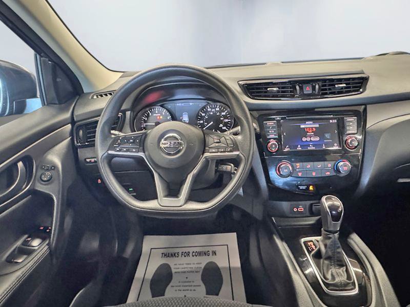 Used 2022 Nissan Rogue Sport S AWD/4WD image 16