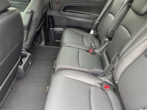 New 2026 Honda Odyssey EX-L image 13