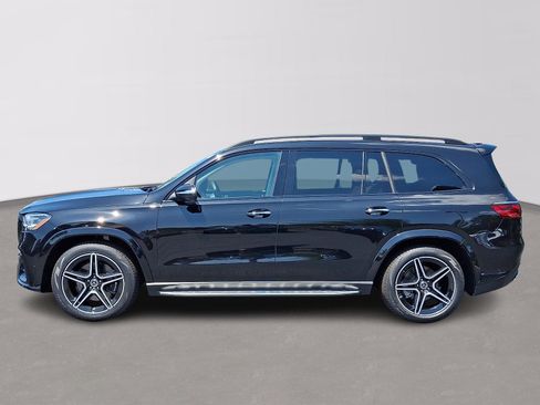 Certified 2026 Mercedes-Benz GLS 450 4MATIC image 7