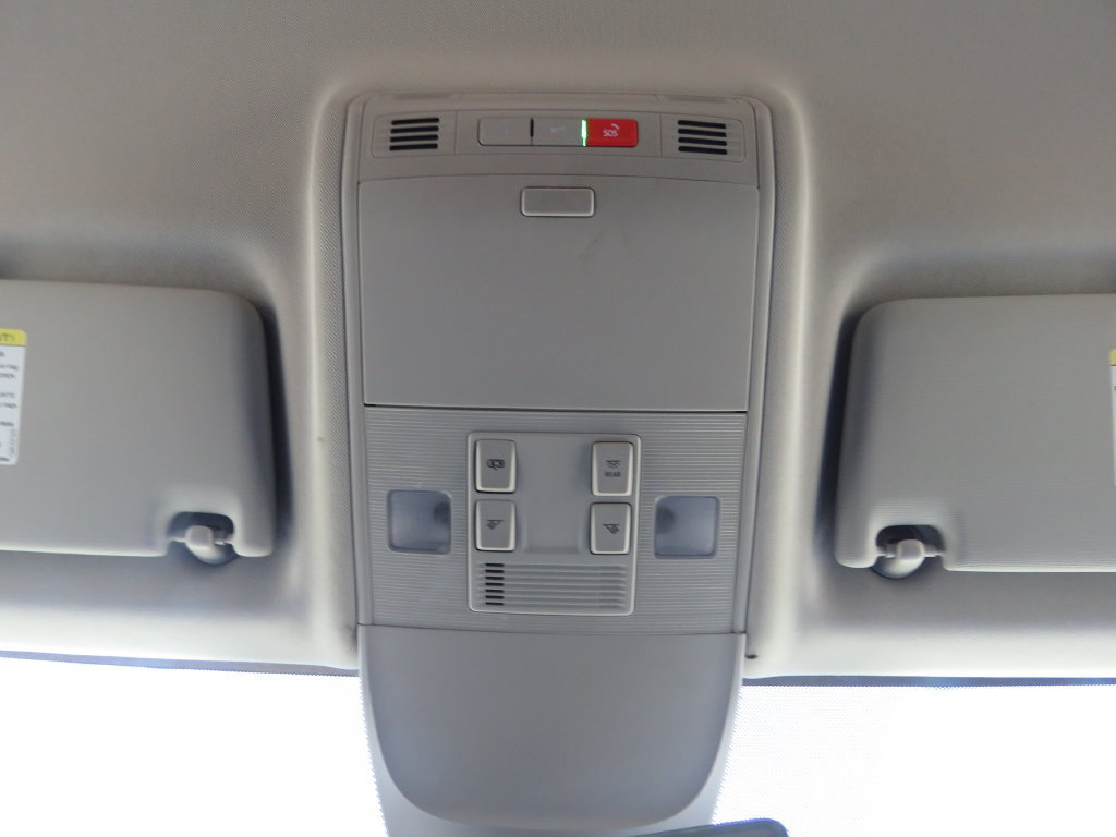Used 2023 Volkswagen Taos SE AWD/4WD image 26
