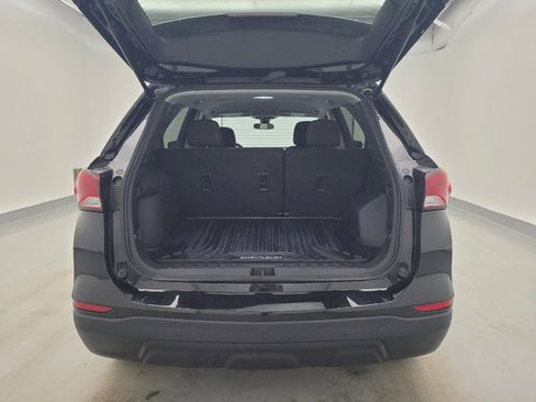 Used 2024 Chevrolet Equinox LS w/ LS Convenience Package AWD/4WD image 29