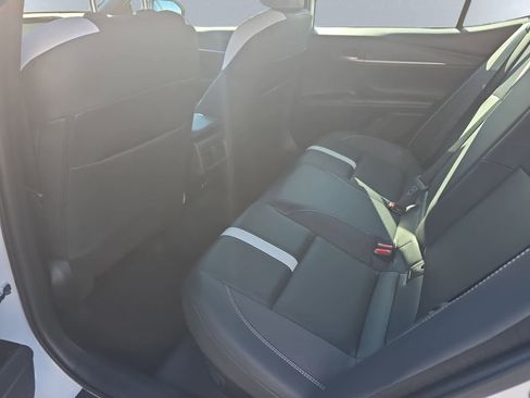 Used 2025 Toyota Camry SE FWD image 18