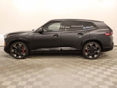 Used 2023 BMW XM image 2