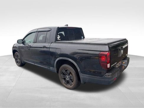 Used 2017 Honda Ridgeline Black Edition image 4