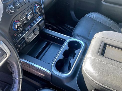 Used 2020 Chevrolet Silverado 2500 LTZ w/ LTZ Plus Package image 14