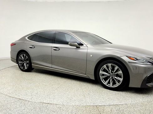 Used 2018 Lexus LS 500 F Sport w/ Accessory Package (Z2) RWD image 3