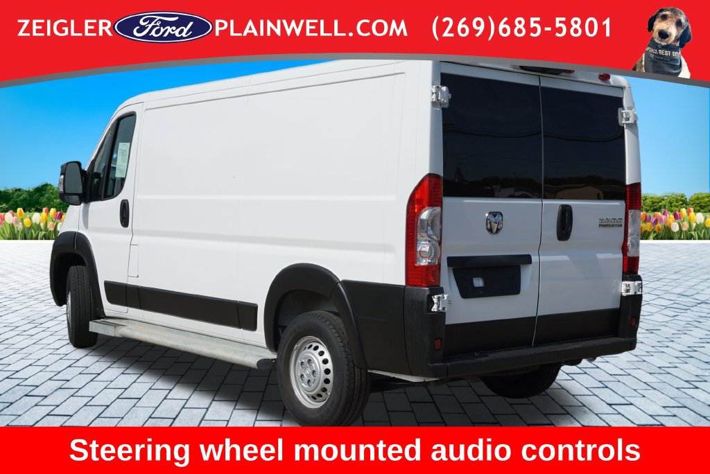 Used 2025 RAM ProMaster 2500 w/ U-Haul Equipment Group FWD image 3