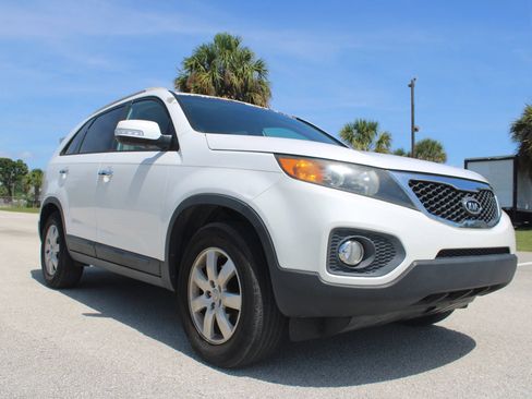 Used 2012 Kia Sorento LX w/ Convenience Pkg FWD image 21