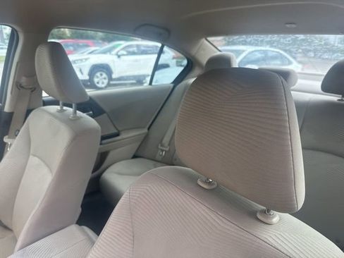 Used 2016 Honda Accord LX image 8