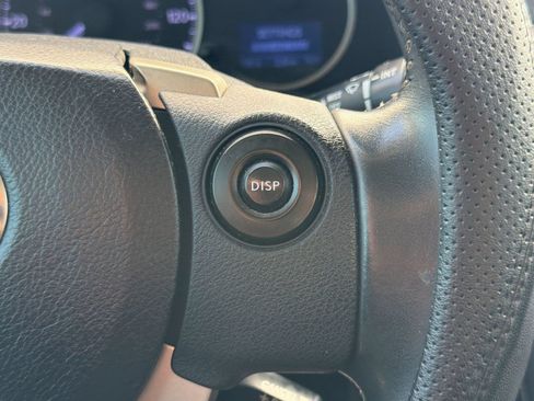 Used 2014 Lexus CT 200h FWD image 19
