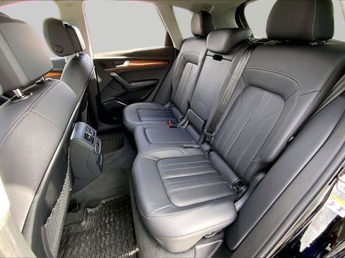 Used 2025 Audi Q5 2.0T Premium AWD/4WD image 20