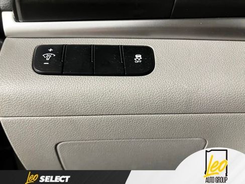 Used 2019 Hyundai Elantra SE FWD image 10