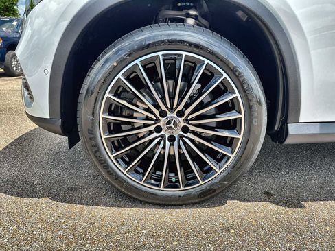 New 2026 Mercedes-Benz GLC 300 image 14
