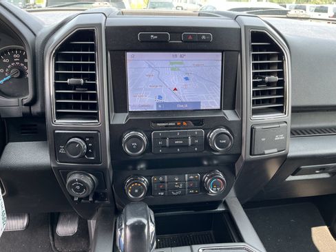 Used 2019 Ford F150 XLT w/ Equipment Group 302A Luxury AWD/4WD image 19
