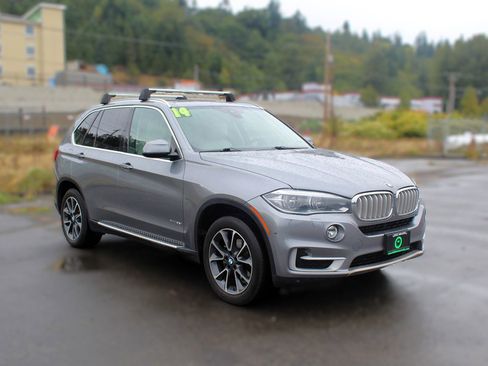 Used 2014 BMW X5 xDrive35i image 1