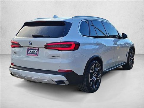 Used 2022 BMW X5 sDrive40i w/ Premium Package image 5