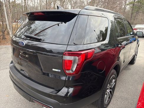Used 2017 Ford Explorer Sport w/ Equipment Group 401A image 2