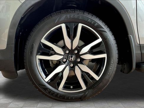 Used 2019 Honda Pilot Elite image 33