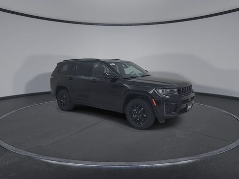 New 2026 Jeep Grand Cherokee L 4WD image 3