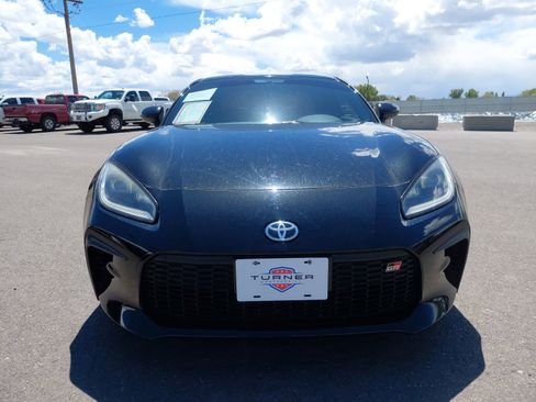 Certified 2022 Toyota GR86 RWD image 8
