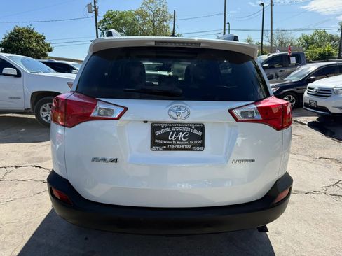 Used 2015 Toyota RAV4 Limited w/ Technology Package image 6