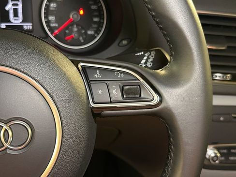 Used 2018 Audi Q3 2.0T Premium w/ Convenience Package image 30