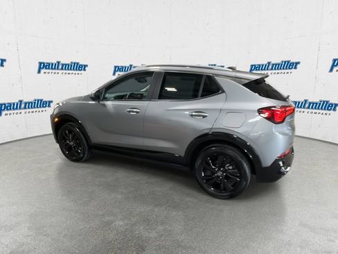 Used 2024 Buick Encore GX Sport Touring AWD/4WD image 8