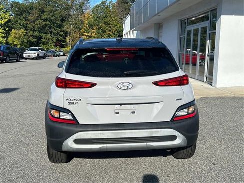 Certified 2023 Hyundai Kona SEL w/ Cargo Package image 4