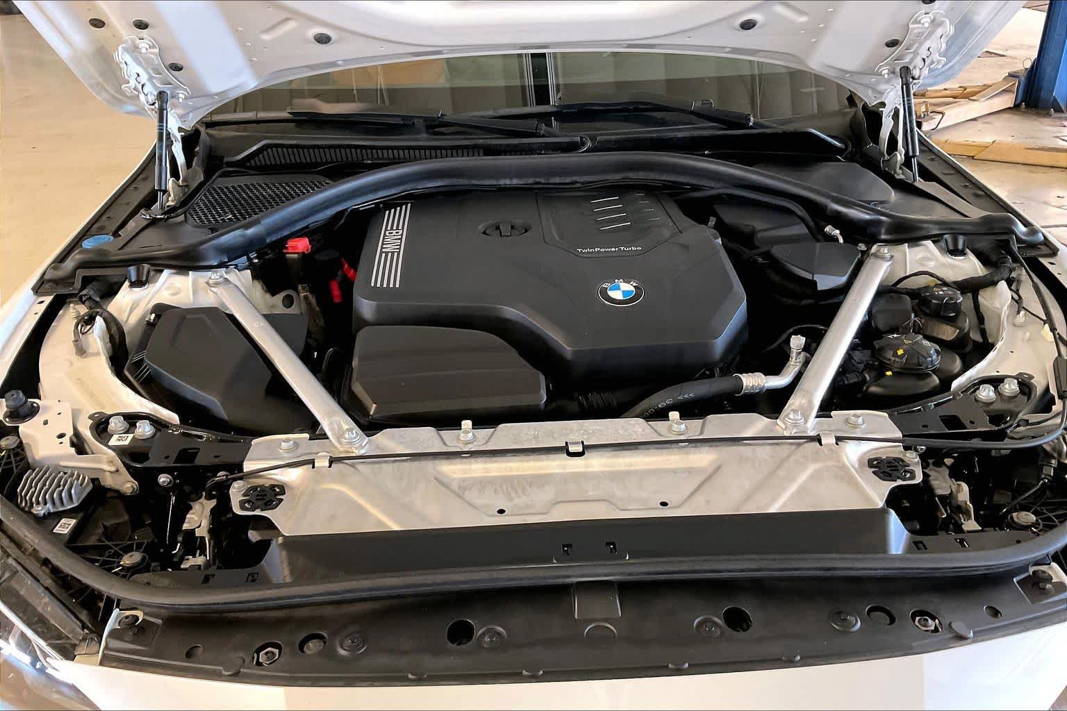 Used 2024 BMW 430i Convertible RWD image 27