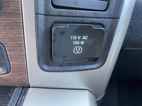 Used 2014 RAM 1500 Laramie w/ Convenience Group image 31