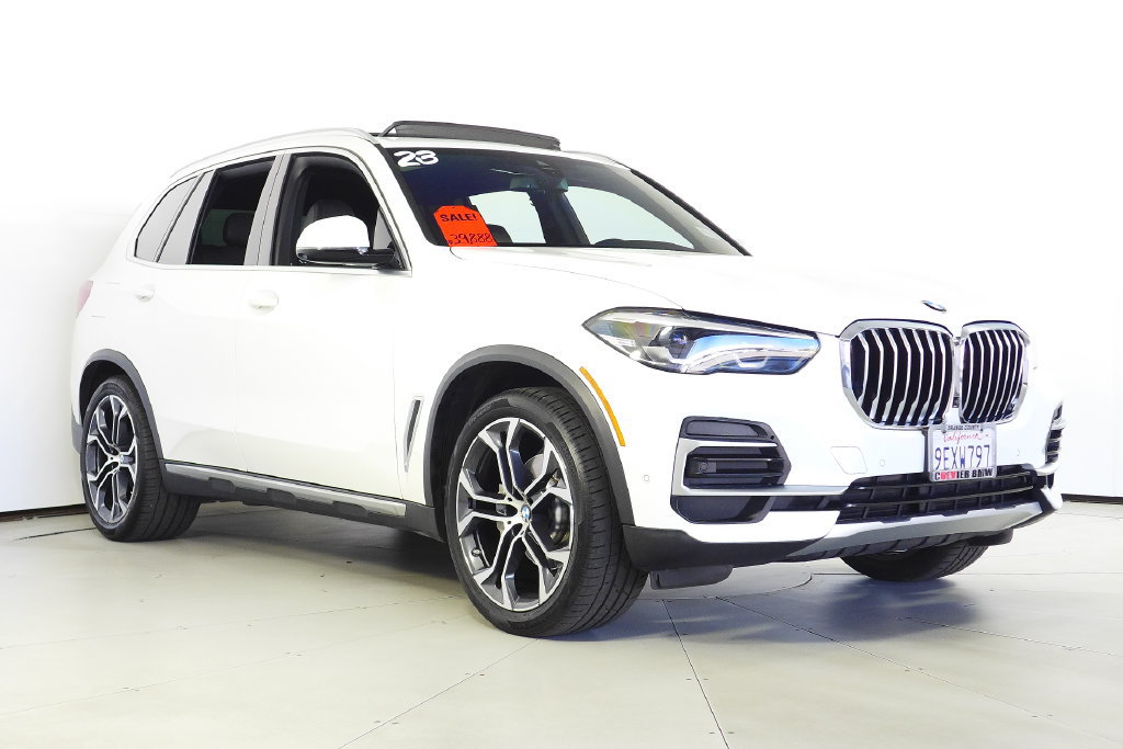 Used 2023 BMW X5 sDrive40i w/ Parking Assistance Package RWD image 4