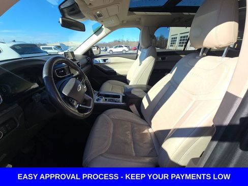 Used 2022 Ford Explorer Platinum w/ Equipment Group 601A image 15