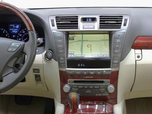 Used 2012 Lexus LS 460 w/ Luxury Value Edition RWD image 53